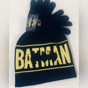 Batman Boy’s 2 PCs set hat Batman graphic/ Batman gloves black.One size
